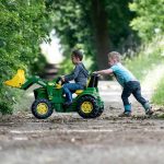 kinderen met tractor